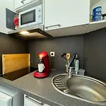 Petit Splendid - Ancien Palace, Balcon, Centre Apartment *