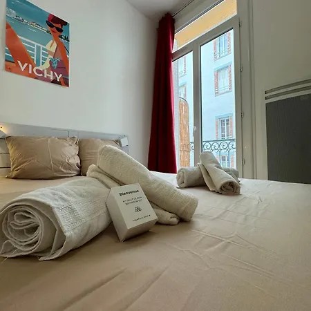 Apartamento Petit Splendid - Ancien Palace, Balcon, Centre Vichy